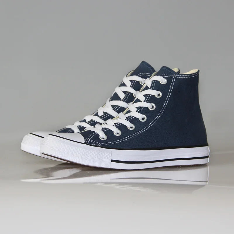 Converse Chuck Taylor All Star Men and Women Skateboarding Shoes Low-top Outdoor Vintage Sneaker White Black