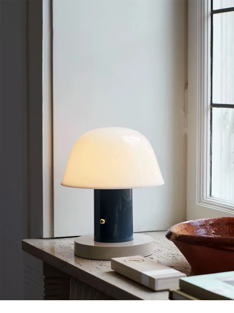 Mushroom Table Lamp Warm Color Night Light USB Rechargeable LED Touch Desk Light Piano Coating Surface Love Gift Lamp