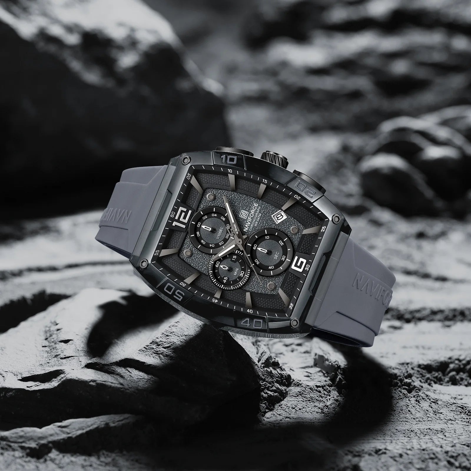 NAVIFORCE 6101 Casual Men's Quartz Watch Tonneau Dial Luminous Waterproof Silicone Strap Outdoor Sports Fashion Watches for Men