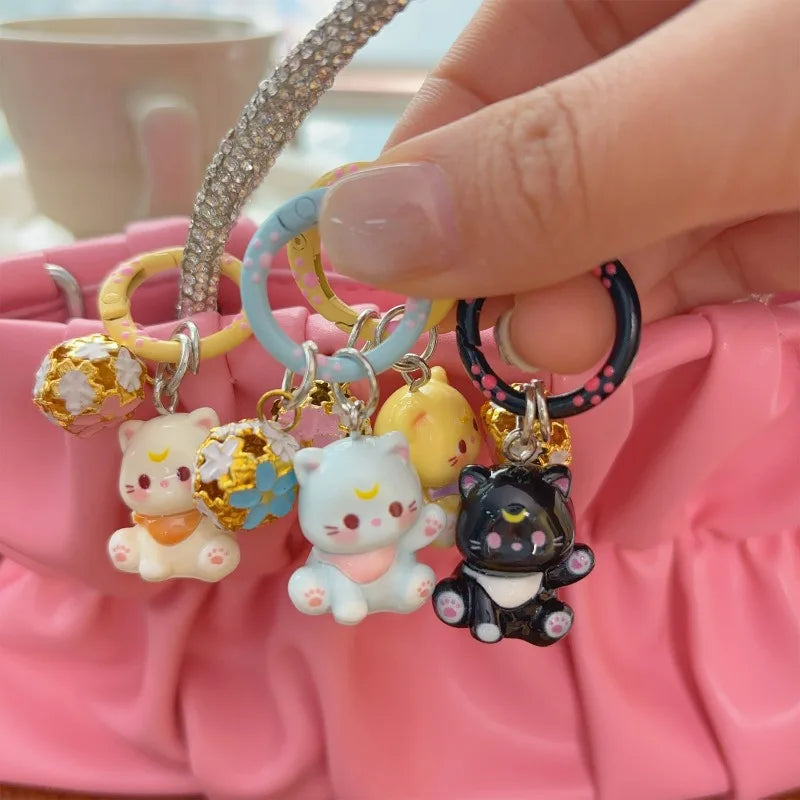 1/6Pcs Colorful Cat Bell Keychains for Friends Backpack Phone Pendant Hangings Couple Cartoon Animal Paw O-shaped Keychains