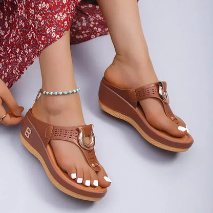 New Summer Women Sandals Open Toe Beach Shoes Flip Flops Wedges Comfortable Slippers Cute Sandals Plu Size 35~43 Chaussure Femme