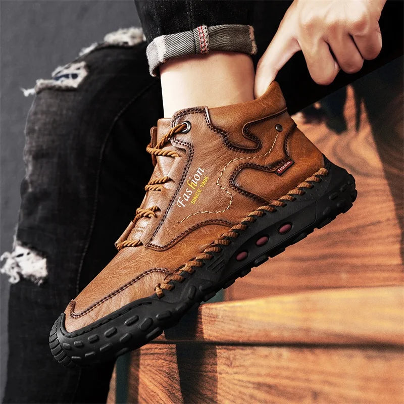 Zapatillas informales de cuero vulcanizado de alta calidad para hombre, zapatos planos de diseño, cómodos, antideslizantes, para caminar, correr y trotar, 2024