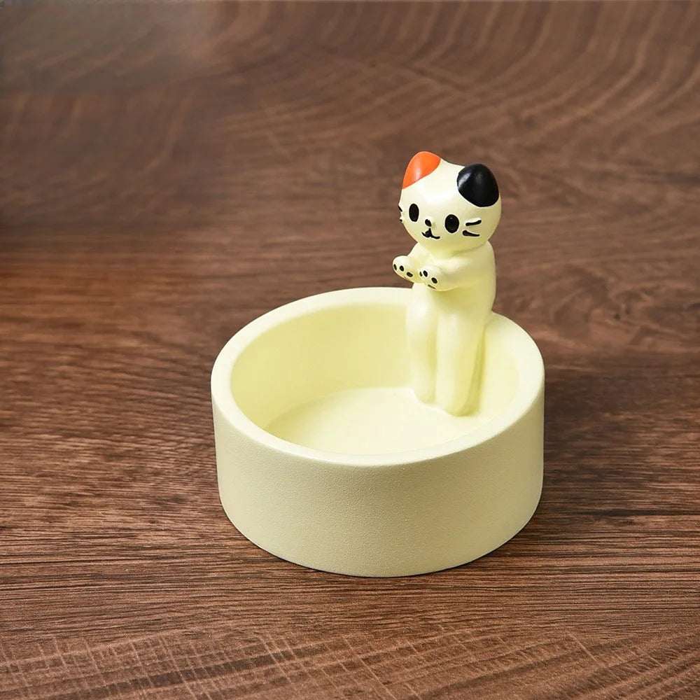 Kitten Candle Holder Cute Cat Candlestick Creative Aromatherapy Candle Holder Durable High Temperature Cartoon Candlestick Decoration