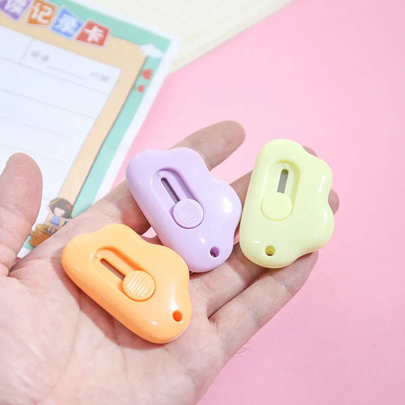 1 Piece Mini Pocket Cloud Art Utility Knife Box Knife Paper Cutter Craft Wrapping Refillable Blade Stationery