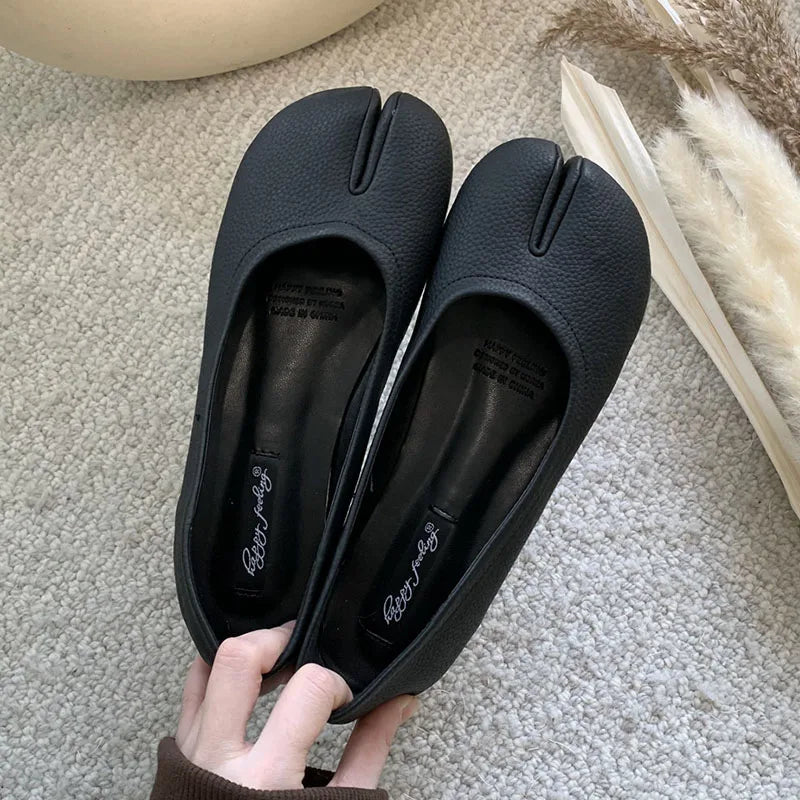 Women Flats Tabi Ninja Shoes Woman Ladies Microfiber Leather Comfy  Flats Split Toe Slippers Soft Bottom Loafers Solid Brief La