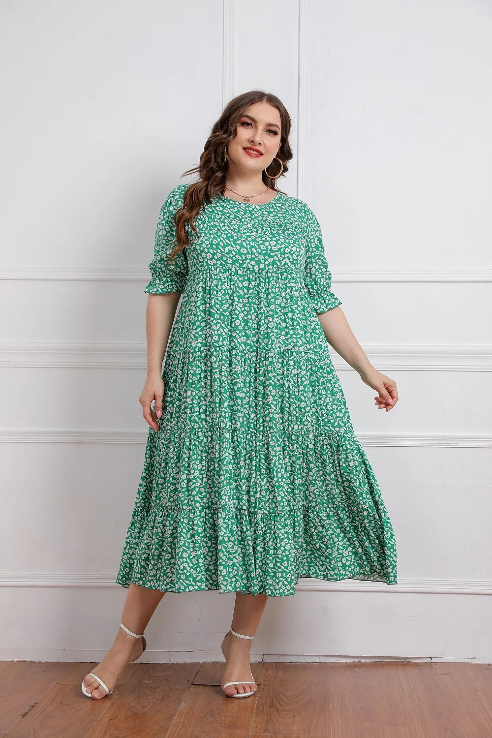 Plus size nova chegada o pescoço manga curta floral impressão verão boêmio vestidos de praia casuais para mulheres tamanho grande