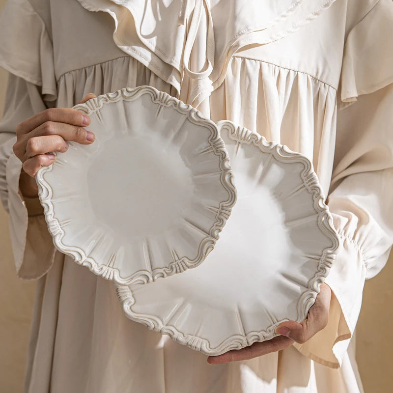 Elegant Classical Plate French Retro Ceramic Dishes Home Plate Rice Bowl Party Tableware Set White Lace Embossed Dinner Plate