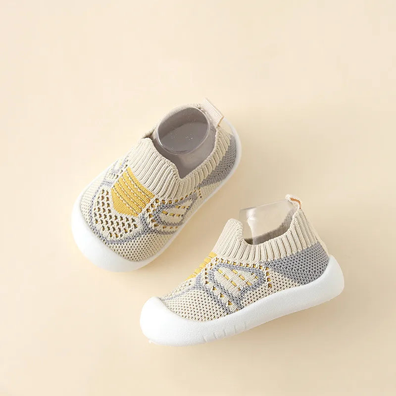 Zapatos de bebé antideslizantes, transpirables, con suela de goma, para cuna de bebé, para niñas y niños, de malla, con suela suave.