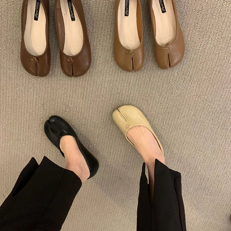 Women Flats Tabi Ninja Shoes Woman Ladies Microfiber Leather Comfy  Flats Split Toe Slippers Soft Bottom Loafers Solid Brief La