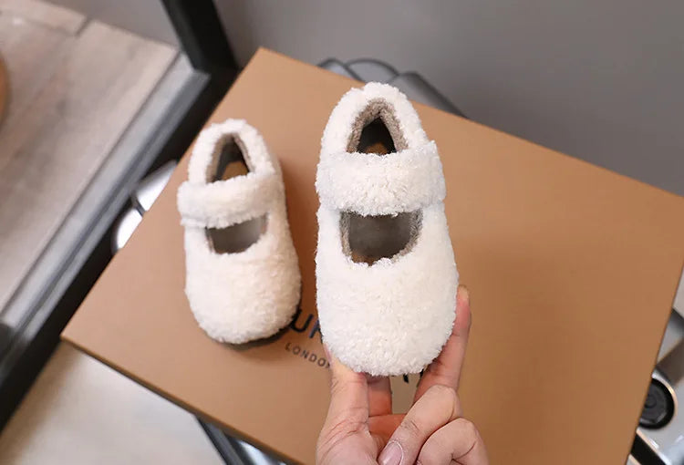 Children Fur Shoes 2025 Winter Kids Warm Plush Shoes For Girl Flat Loafers Moccasins Girls Casual Shoes Khaki, Beige