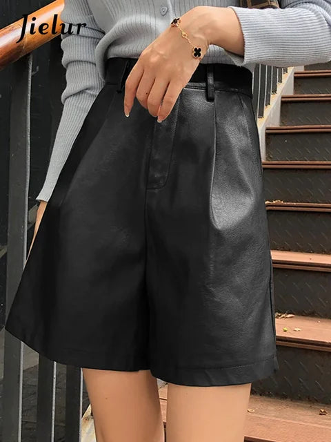 Jielur Faux Leather Bermuda Shorts para mulheres, vintage, chique, imitação, PU, perna larga, solto, casual, preto, outono, inverno, S-2XL