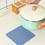18cm Square Silicone Mat Heat Resistant Potholder Dining Table Placemat Non-slip Pot Holder Cup Coaster Kitchen Accessories