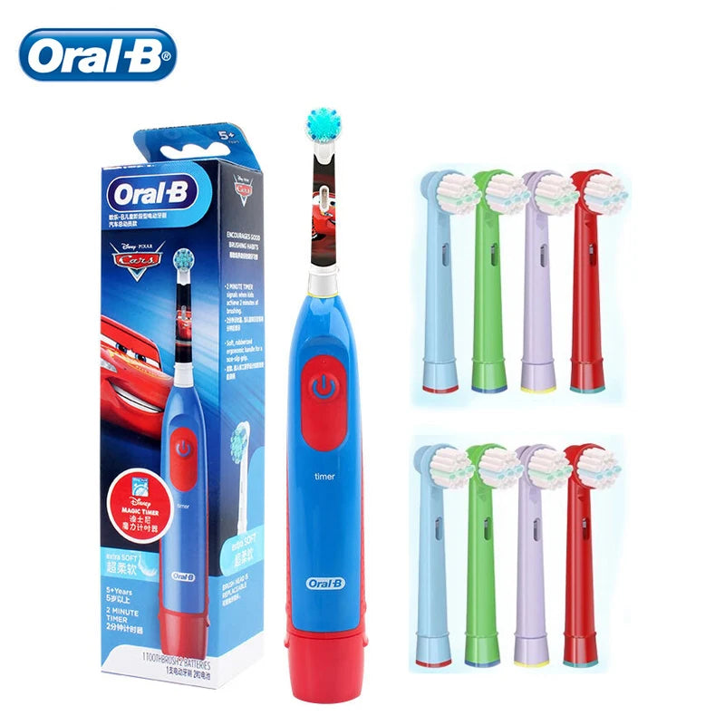 Cepillo de dientes eléctrico Oral-B Kids con cerdas suaves y cabezal reemplazable con temporizador de 2 minutos para niños mayores de 5 años.