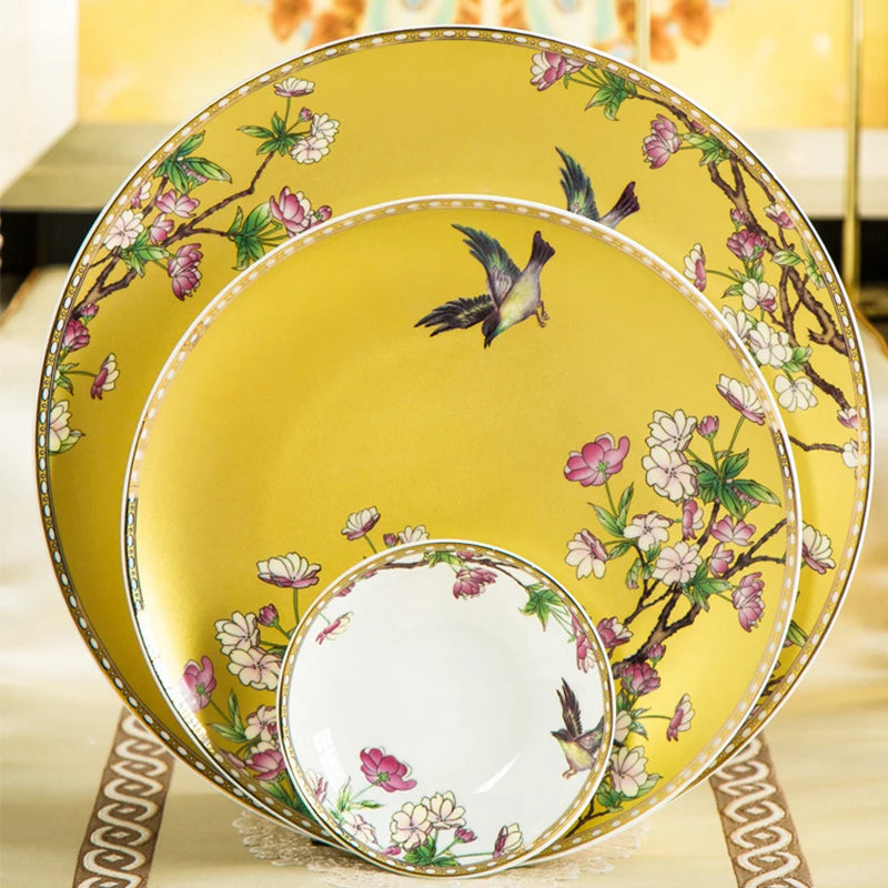 Fine Bone China Plates Dinner Sets Ceramics Luxury Breakfast Dinnerware Gift Women Vajillas Completa Ceramica Luxury Tableware
