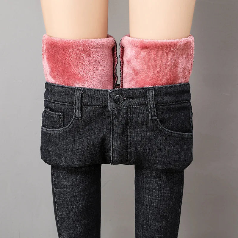 2023 Mujeres Jeans Térmicos Invierno Nieve Cálido Felpa Elástico Jeans Señora Skinny Espesar Polar Denim Pantalones Largos Retro Lápiz Pantalones
