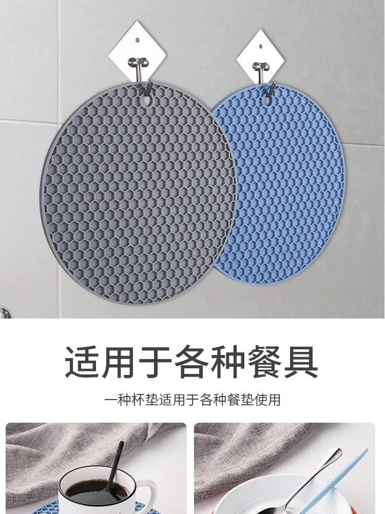 xgnvpy Silicone Mat Coaster Food Grade Non-slip Placemat Table Protection Kitchen Accessory Gadget Round Cup Mat