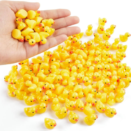 Juego de 100 o 200 mini patos de resina, figuras en miniatura, adornos de pato para fiestas y micropaisajes DIY.