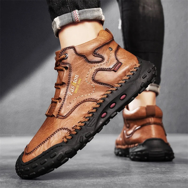 Zapatillas informales de cuero vulcanizado de alta calidad para hombre, zapatos planos de diseño, cómodos, antideslizantes, para caminar, correr y trotar, 2024