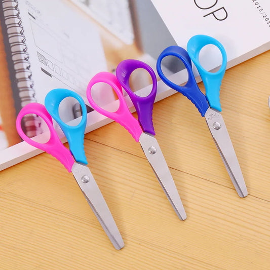 1 Pc Children's Cartoon Round-Head Safety Scissors with Plastic DIY Manual Paper-cut Kindergarten Art Designer Stationery