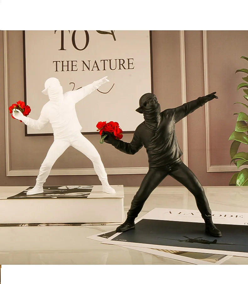 Resin Statues Sculptures Banksy Flower Thrower Statue Bomber Home Decoration Accessories Modern Ornaments Figurine Collectible
