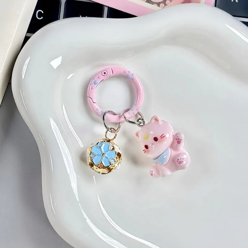 1/6Pcs Colorful Cat Bell Keychains for Friends Backpack Phone Pendant Hangings Couple Cartoon Animal Paw O-shaped Keychains