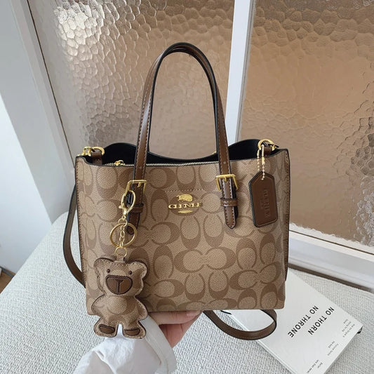 Chic Minimalist Messenger Handbag in Paris Style for Women Featuring Vintage Design  PU Leather and Letter Logo