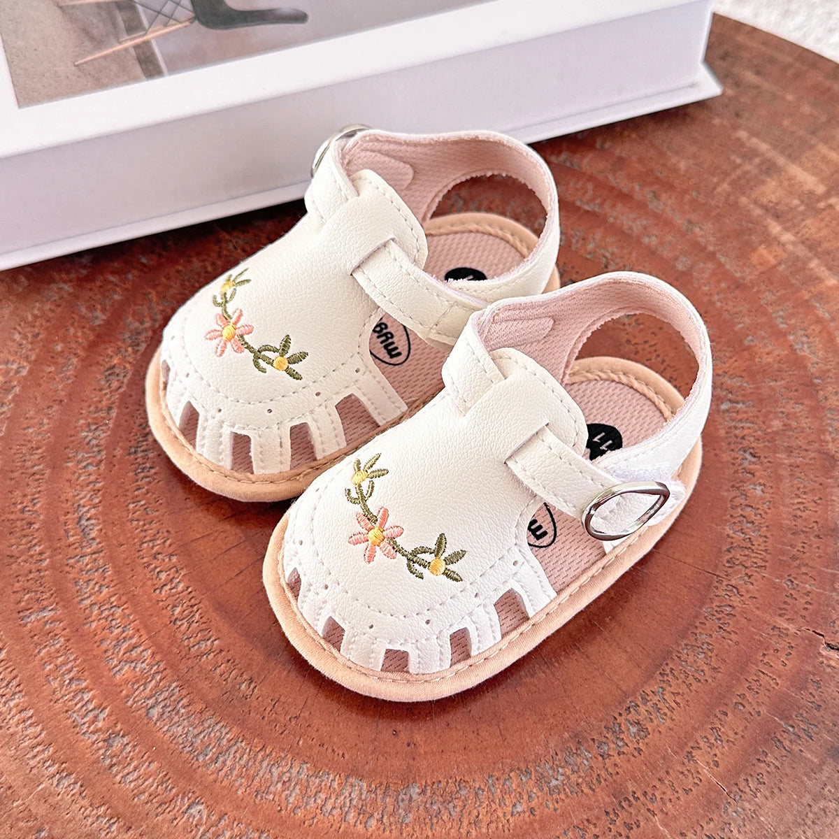 Infant Baby Boys Girls Sandals Summer Baby Wedding Dress Flat Shoes Newborn Crib Shoes First Walkers Prewalkers Shoes