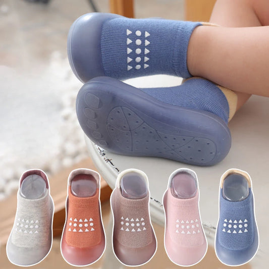Zapatos de verano de algodón peinado antideslizantes y transpirables para niños, suela suave, para caminar, con malla y calcetines de bebé.