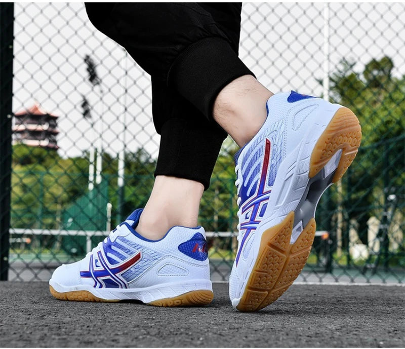 Badminton Shoes For Men And Women Lightweight Breathable Non-Slip Wear-Resistant Table Tennis Indoor Tennis Sports Shoes