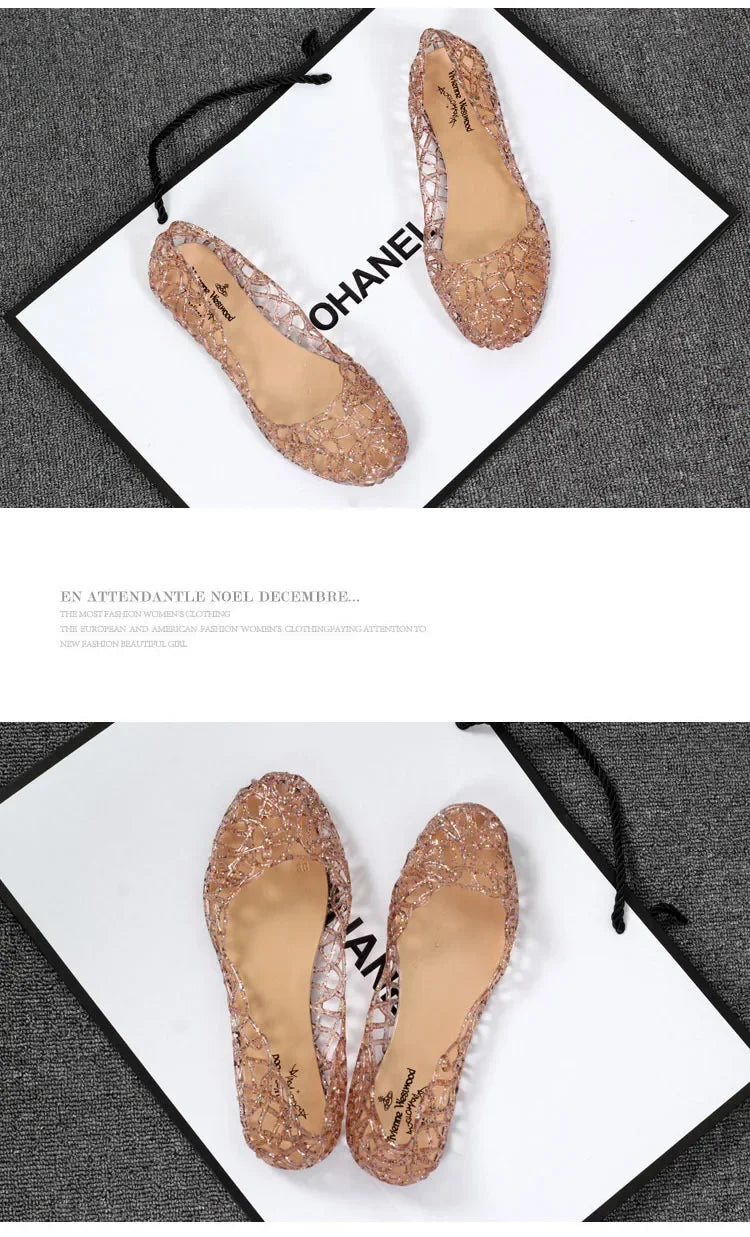 Women's Flat Bottom Plastic Jelly Sandals Hollow out Slip-On Beach Shoes Comfortable Lightweight Summer Footwear