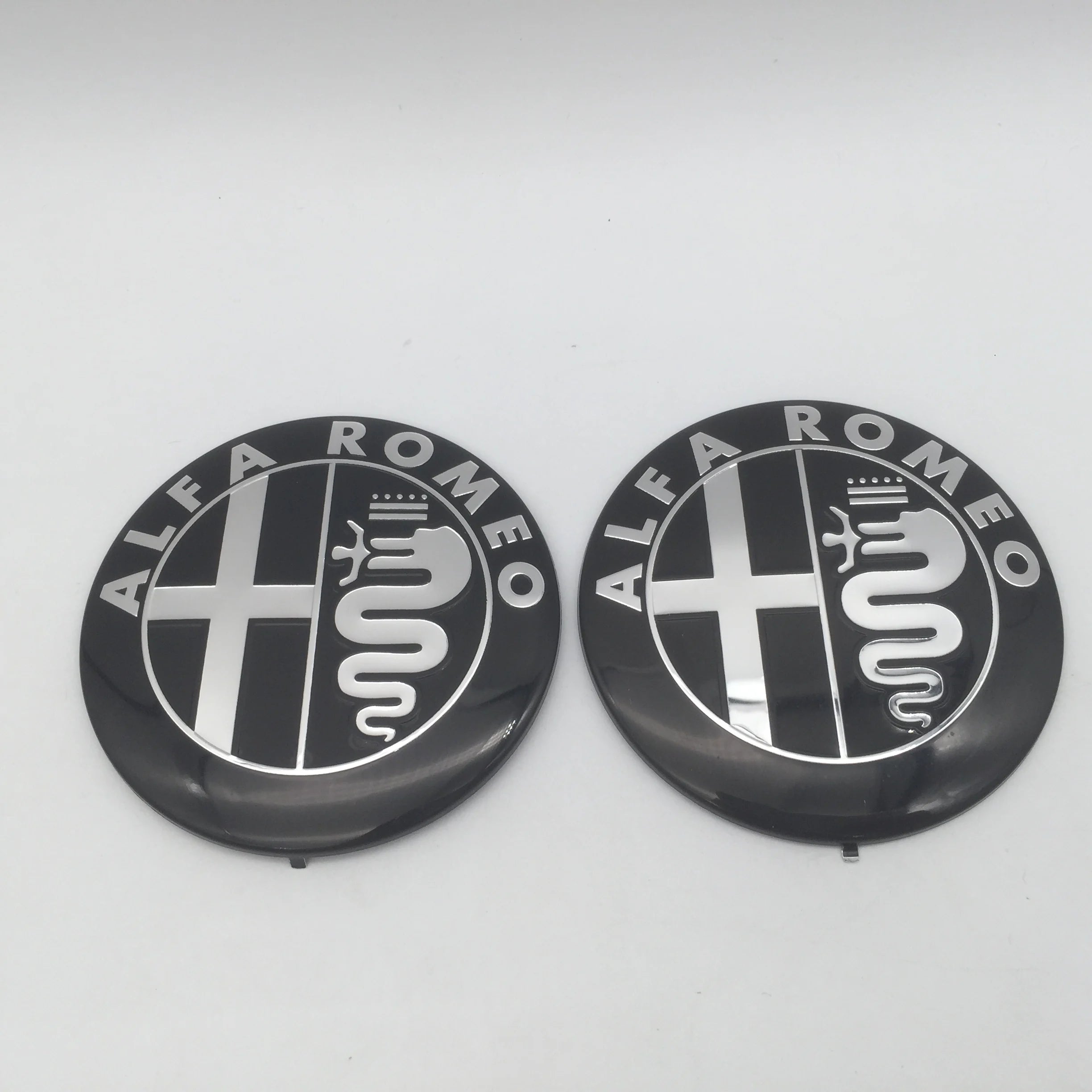 2pcs for AlfaRomeo 147 156 159 74mm Car Front Hood Emblem Bonnet Grille Sticker Rear Trunk Badge Decal Styling auto accessories
