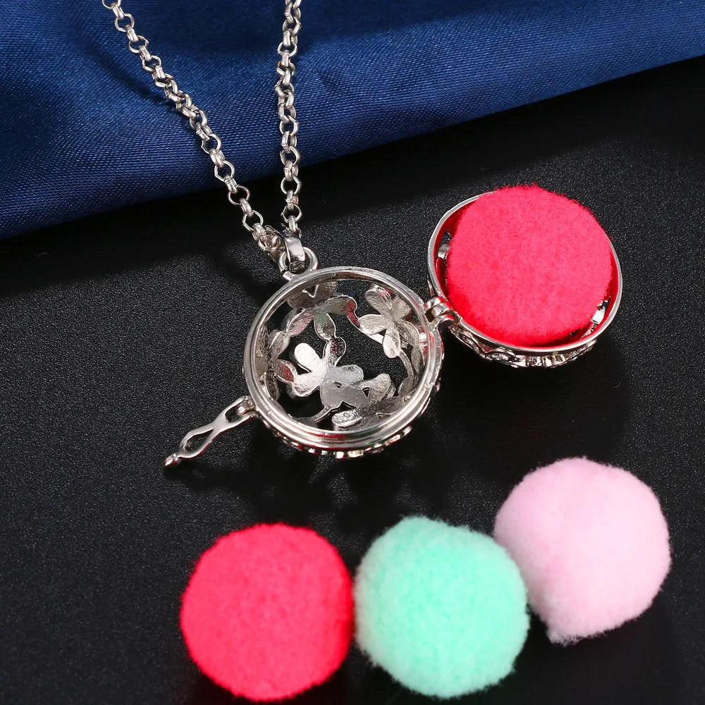 New Aroma Water Droplets Cage Lockets Necklace Heart Shaped Zircon Essential Oil Diffuser Set Combination Woman Pendant Jewelry