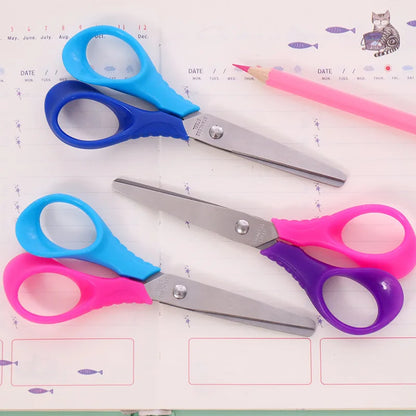 1 Pc Children Cartoon Round Head Safety Scissors  with Plastic DIY Manual Paper-cut Kindergarten Art Designer Stationery