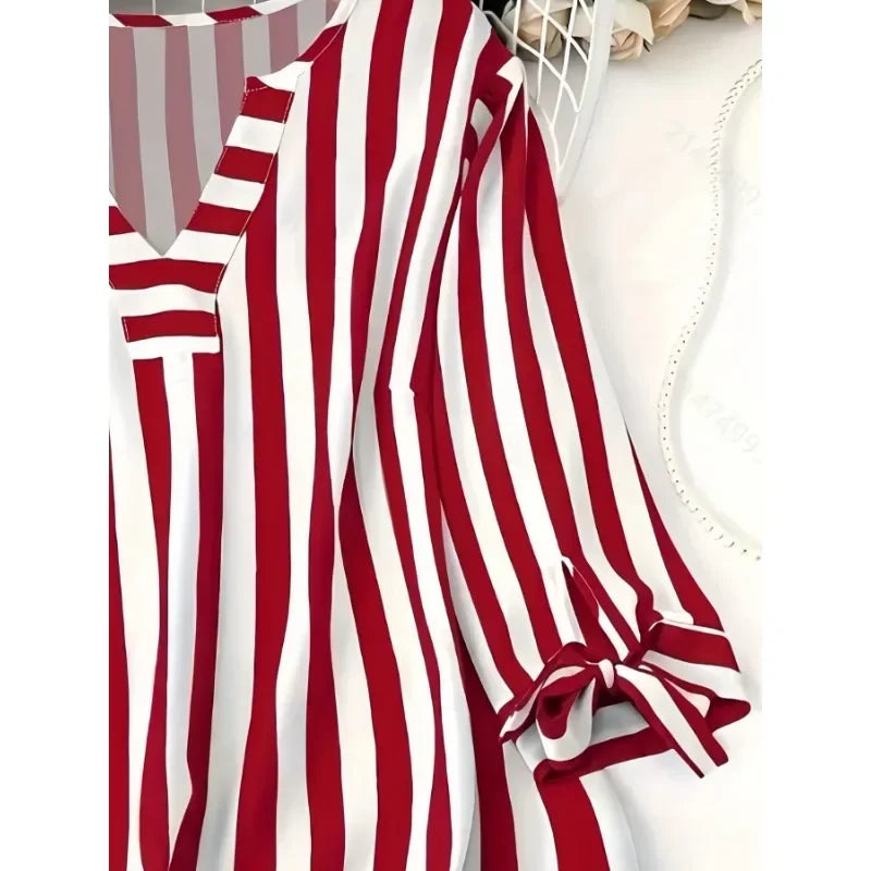 Plus Size Woman Fashion Spring Plaid T-shirt V-neck Jumper Light Breathable Tops European and American Style Beach Travel Clothe