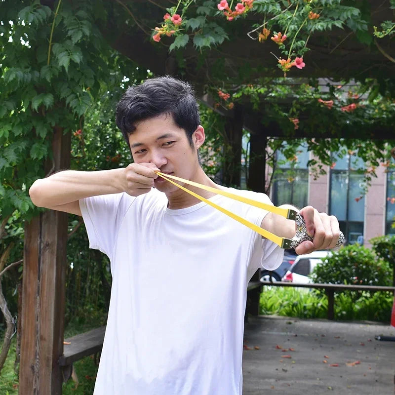 Wild Hunting Precision Shooting Sling Portable Slingshot Four-color Exquisite Slingshot Outdoor Shooting Toy New Fast Press