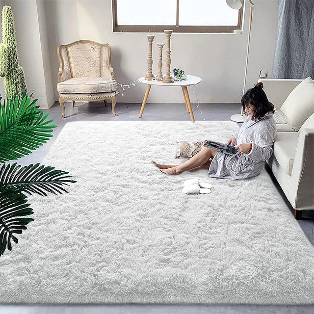 High Quality and Super Soft Plush Carpet Bedroom Bedside Rug Living Room Children's Room Non Slip Home Decoration 