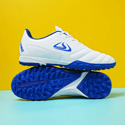 Botas de fútbol profesionales para hombre, zapatillas de fútbol para adultos, nuevas botas de fútbol sala ultraligeras, antideslizantes y resistentes al desgaste.