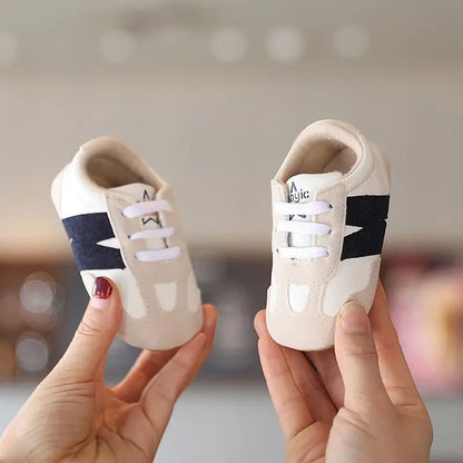 Zapatillas clásicas para bebés recién nacidos con letras entrelazadas, calzado informal antideslizante para caminar, para niños y niñas de 0 a 18 meses