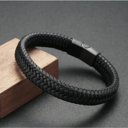 Pulsera magnética de cuero PU negro para hombre, madura, estable y elegante, el mejor regalo para hombres.