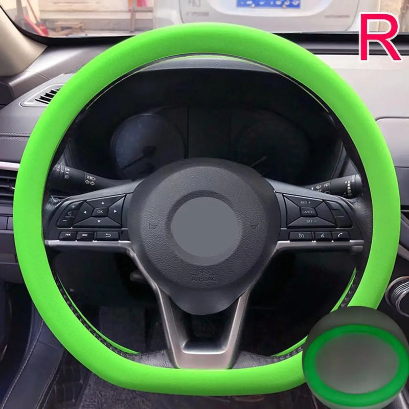 Car Silicone Steering Wheel Cover Men's And Women's Summer Fashion Sweat Wicking Non-slip All-season Model Thin And Soft