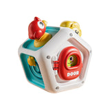 Cubo de Atividades Montessori (Busy Board) – Brinquedo Sensorial e Educativo para Crianças Pequenas, com Fechaduras e Travas para Desenvolvimento da Coordenação Motora Fina – Ideal para Viagens