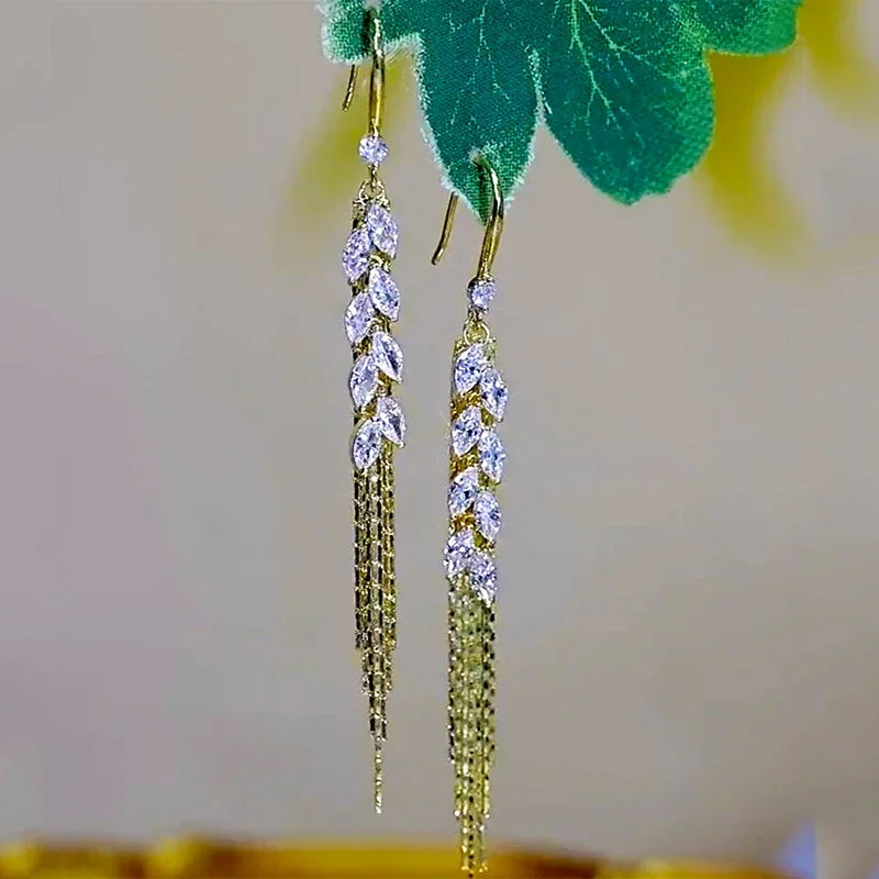 Blue Heart Shaped Zircon Long Tassel Gold Color Ear Wire for Women Elegant Exquisite Temperament Ladies Wedding Party Jewelry