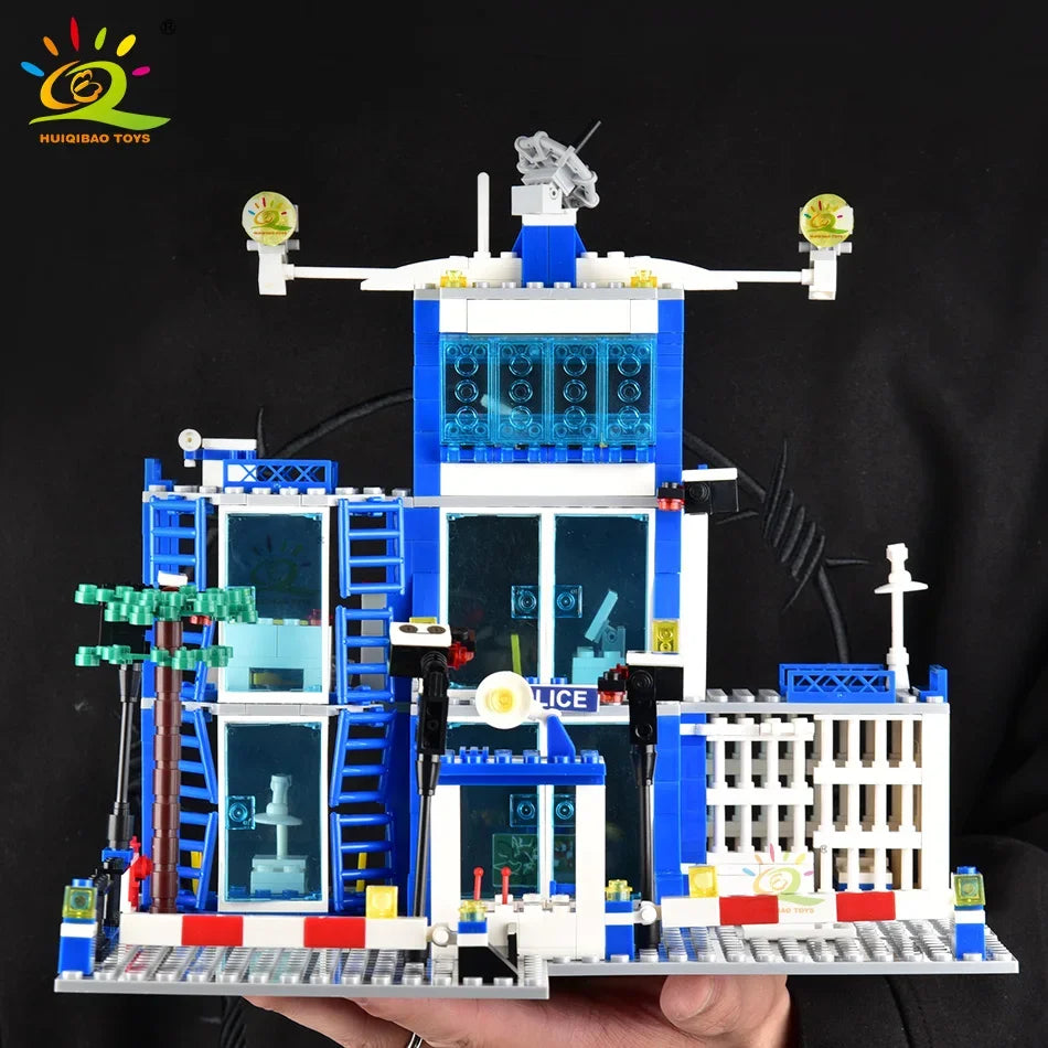 HUIQIBAO - Juego de 753 bloques de construcción de comisaría de policía para niños, figuras de coche DIY, juguetes educativos para niños, regalo para adultos