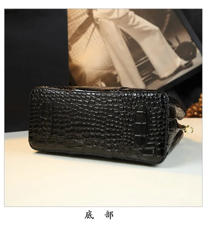 2023 New Luxury Crocodile Bag for Women Casual Tote High Qualtiy Patent Leather Shoulder Purses Elegant Dinner Noble Purse Black