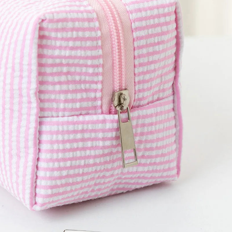 Stripe Seersucker Cosmetic Bag Fashion Women Cosmetic Bag Zipper Storage Makeup Case Traveling Pouch Organizer for Lady
