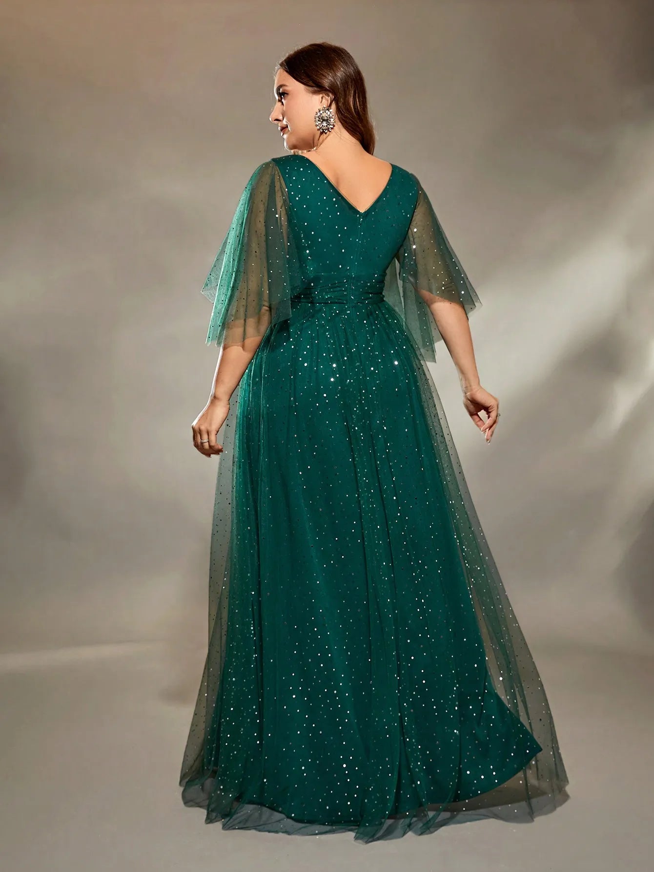 Vestido de noche Mgiacy de talla grande con escote en V, pliegues cruzados en el pecho, manga larga irregular, falda larga de red y una sola capa, vestido de fiesta de graduación 