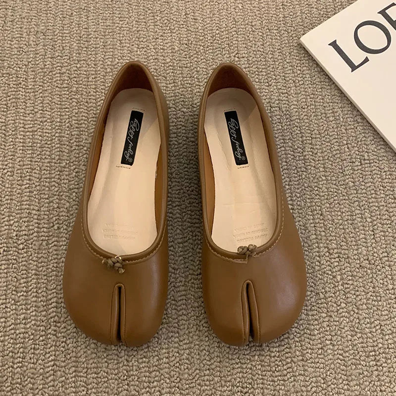Women Flats Tabi Ninja Shoes Woman Ladies Microfiber Leather Comfy  Flats Split Toe Slippers Soft Bottom Loafers Solid Brief La