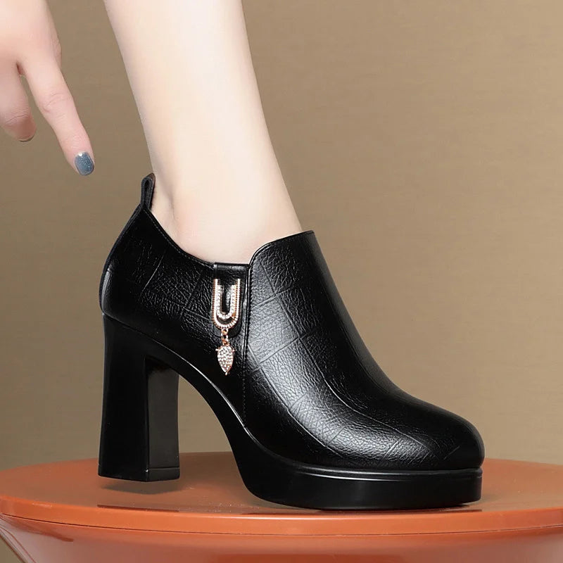 Comfortable Deep Mouth Soft Leather Anti-slip  Shoes Platform Spring 2024 Women's Block Black High Heels Office Mother Shoes