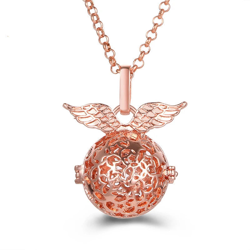 New Aroma Water Droplets Cage Lockets Necklace Heart Shaped Zircon Essential Oil Diffuser Set Combination Woman Pendant Jewelry