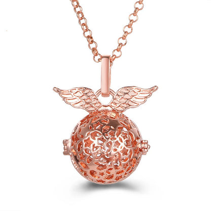 New Aroma Water Droplets Cage Lockets Necklace Heart Shaped Zircon Essential Oil Diffuser Set Combination Woman Pendant Jewelry